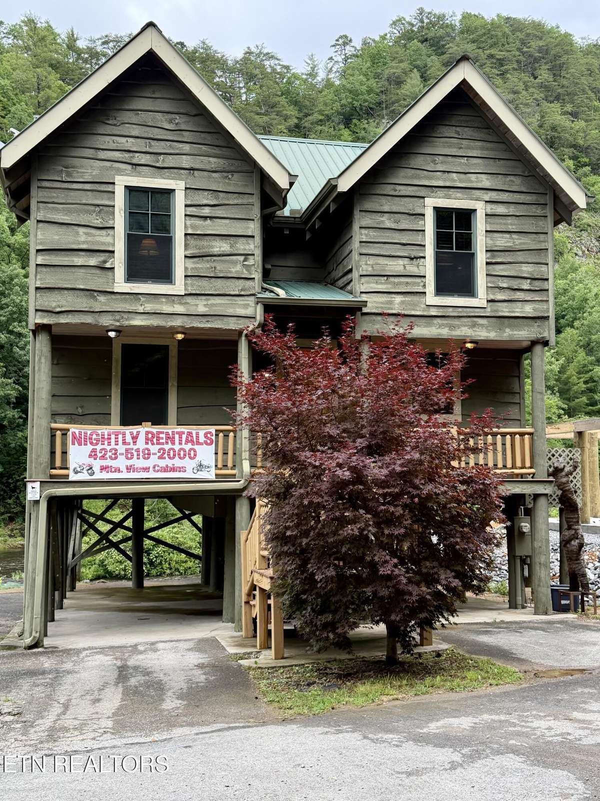 1667 Cherohala Skyway, Tellico Plains, TN 37385