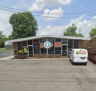 310 W Broad St, Smithville, TN 37166