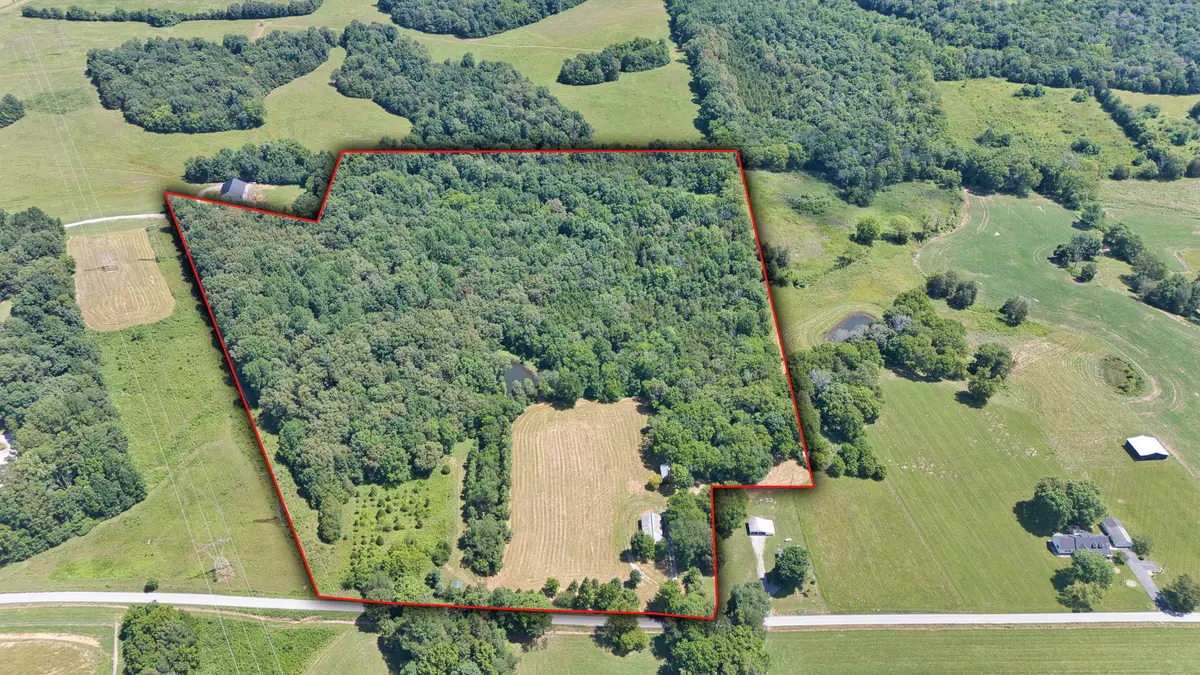 820 Edwards Rd, Russellville, KY 42276