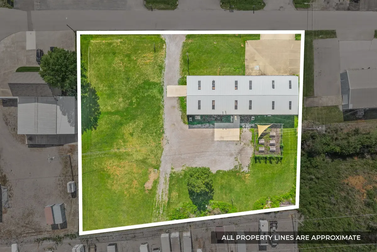 1761 Jardco Dr, Clarksville, TN 37040