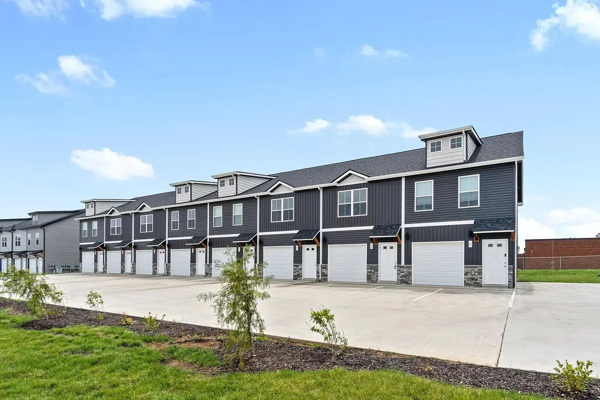 212 Drayton Dr #B, Clarksville, TN 37042