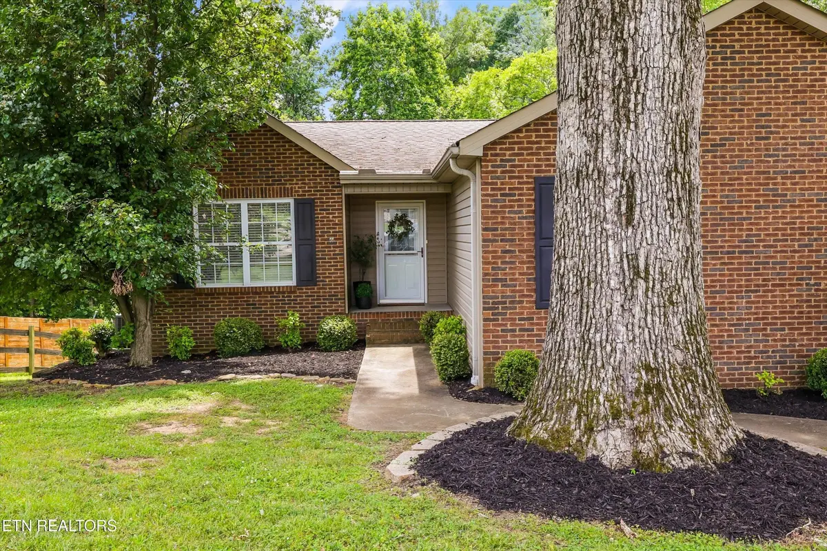 2314 Piney Grove Church Rd, Knoxville, TN 37909