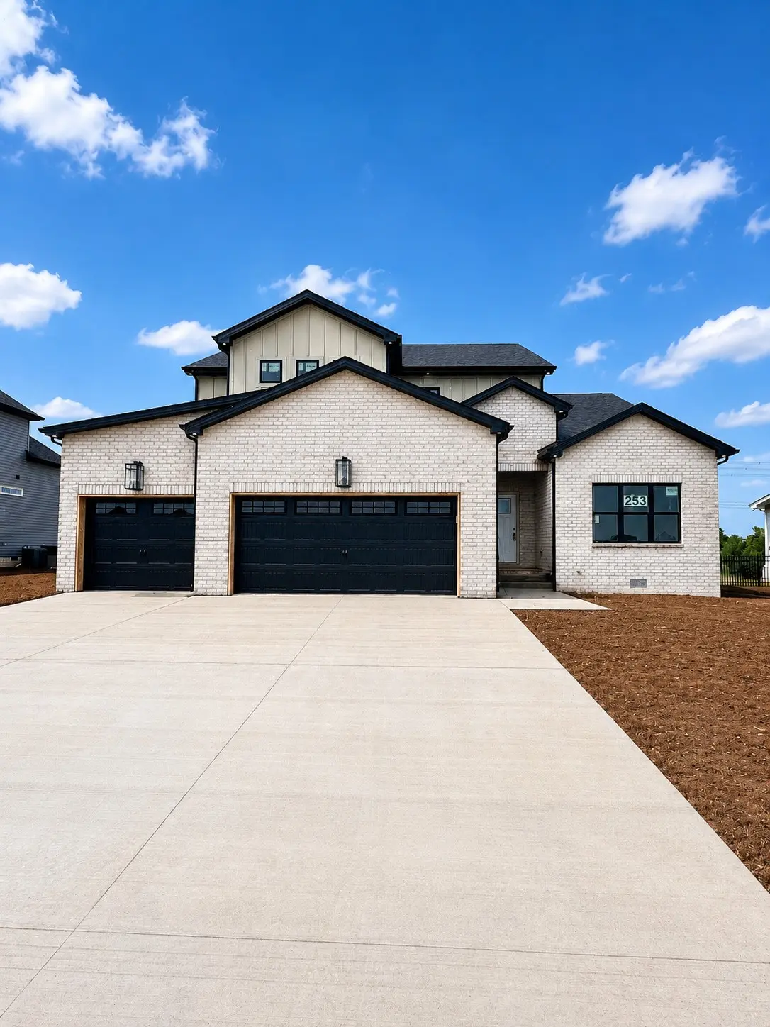 238 Low Plains Ln, Clarksville, TN 37043