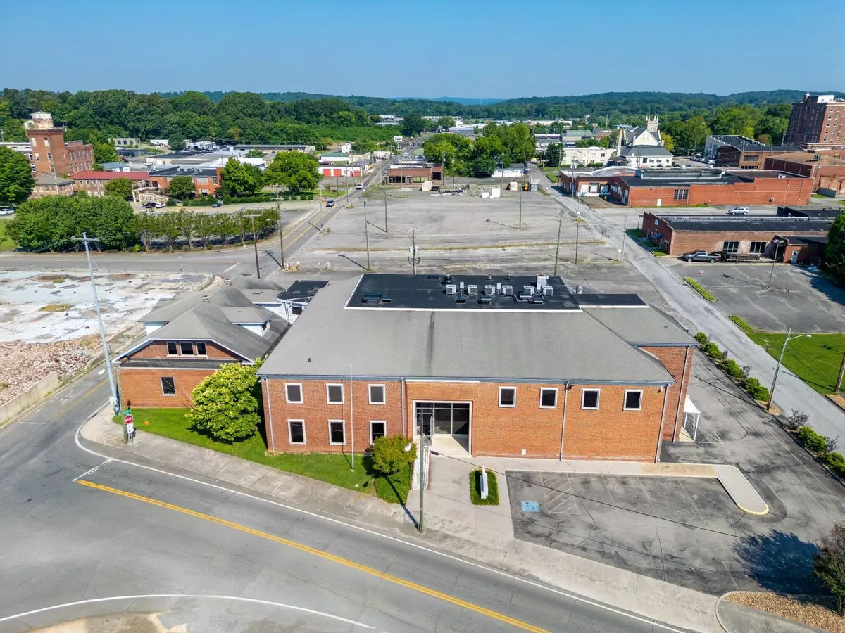 240 Edwards Street #SE, Cleveland, TN 37311