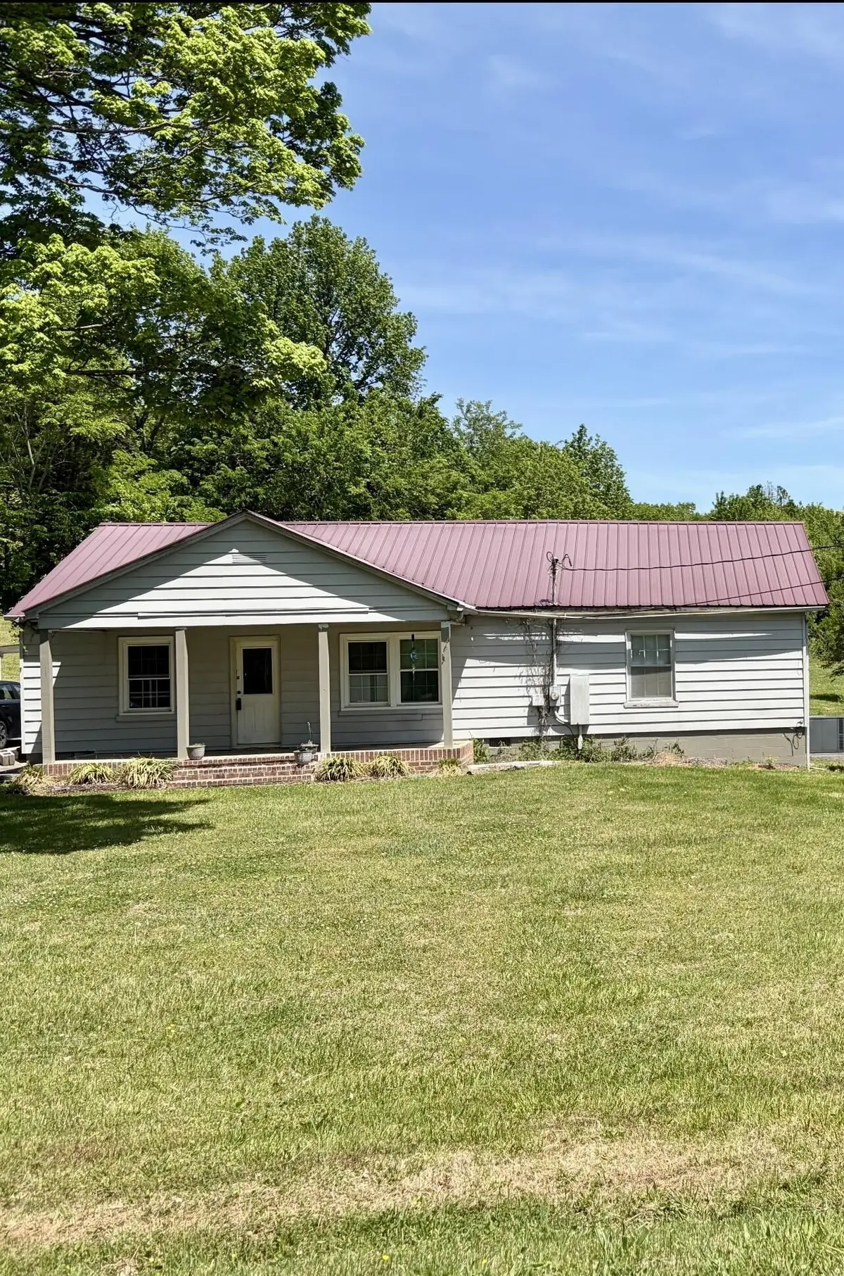 125 Frontier Road, Sweetwater, TN 37874