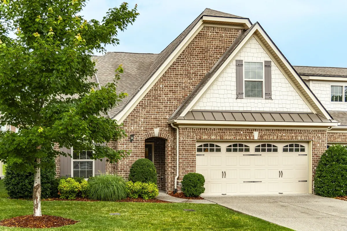 2120 Sullivan St, Gallatin, TN 37066