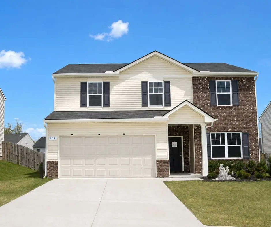 904 Ross Creek Way, Lebanon, TN 37087