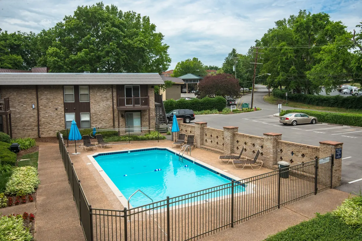 3901 Whitland Ave #7, Nashville, TN 37205