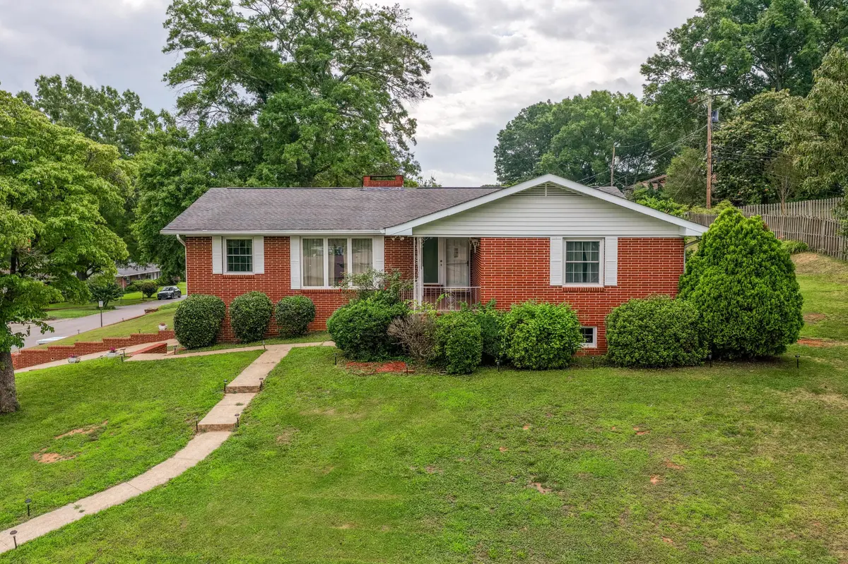 618 Melville Avenue, Chattanooga, TN 37412