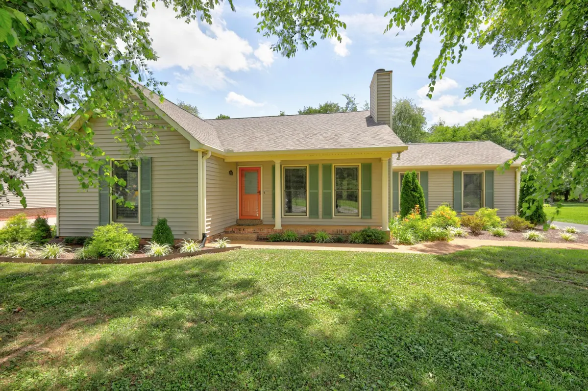 3215 Arthur Dr, Murfreesboro, TN 37127