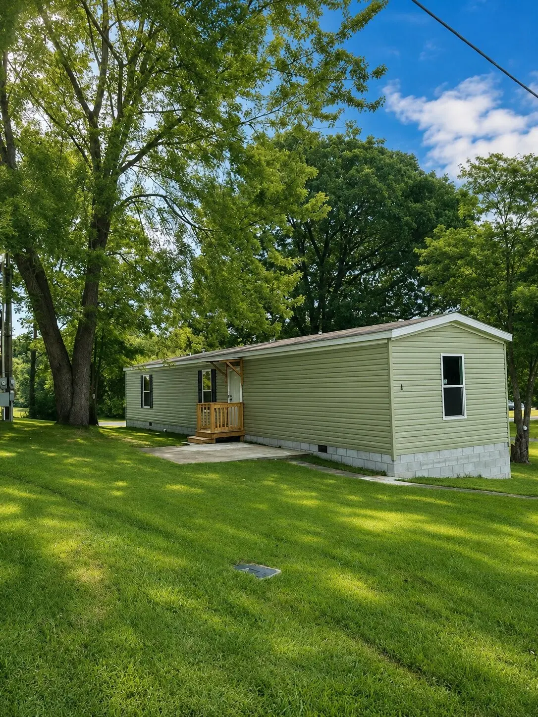 1114 Short St #1, Westmoreland, TN 37186