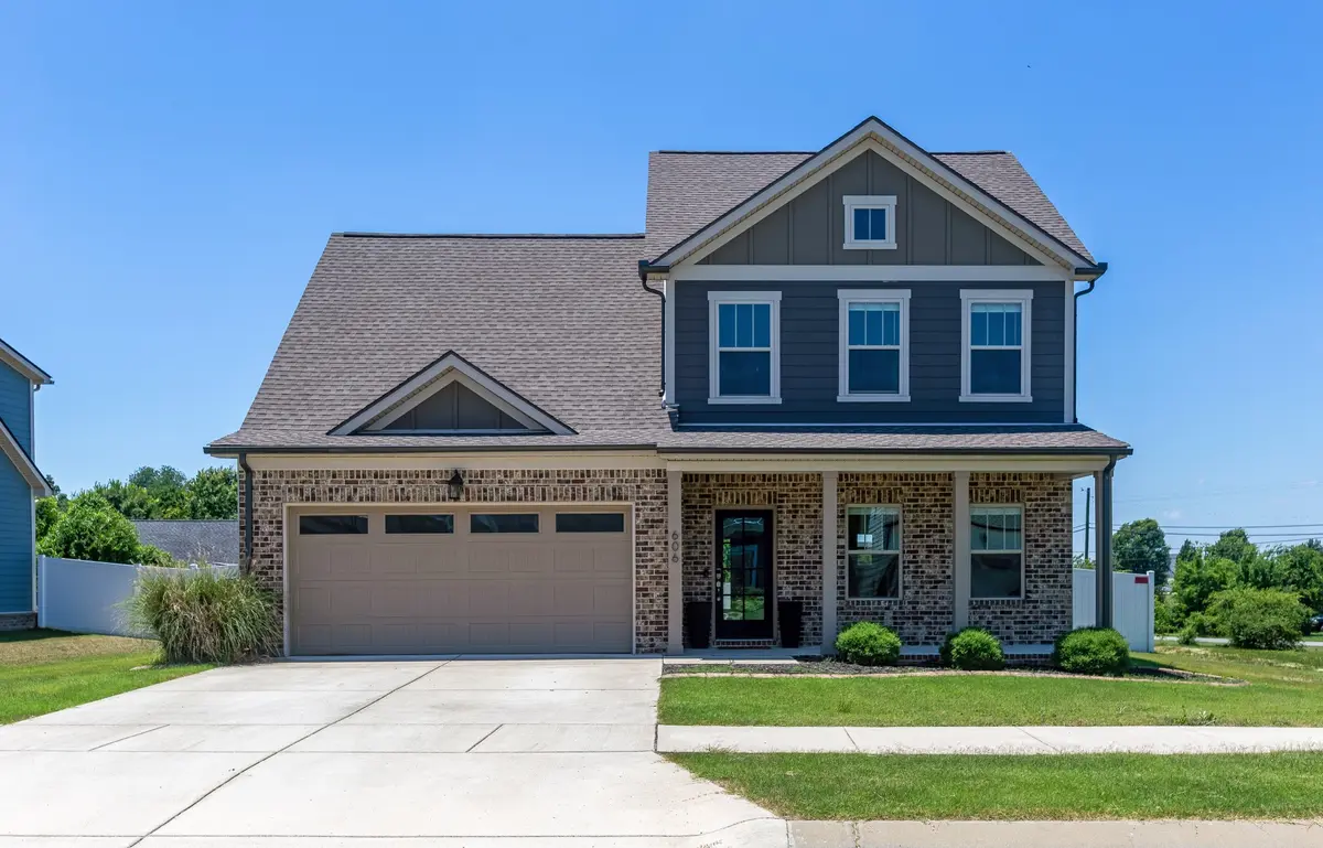 606 Bella Ct, Lebanon, TN 37087