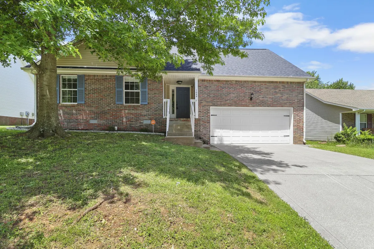 1644 Cedar Springs Cir, Clarksville, TN 37042
