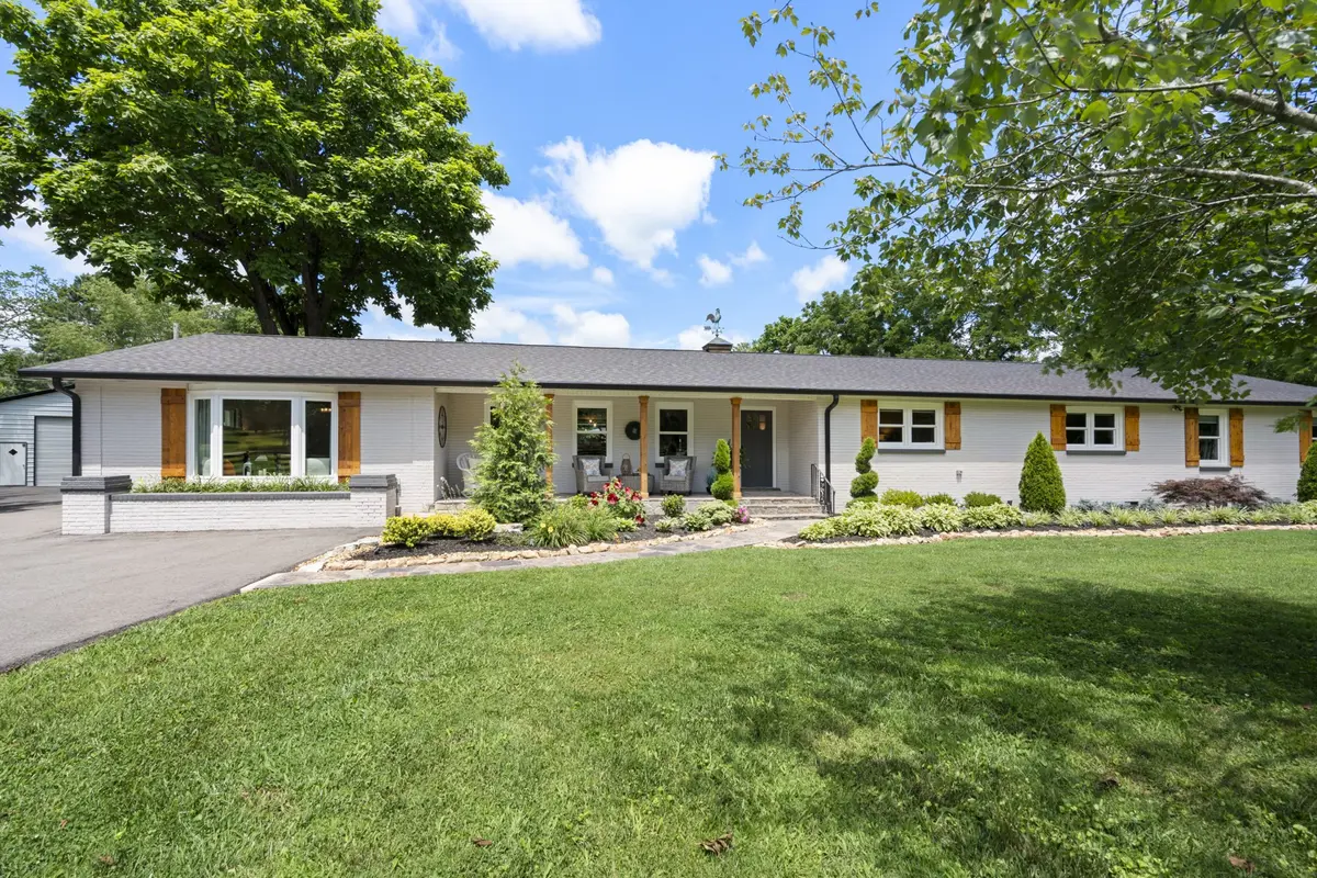 904 Highway 48 #S, Dickson, TN 37055