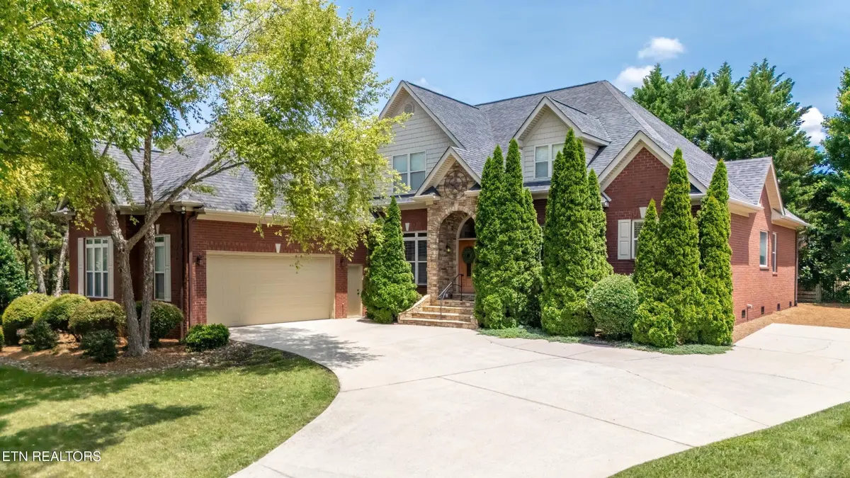 1746 Burnside Drive, Maryville, TN 37801