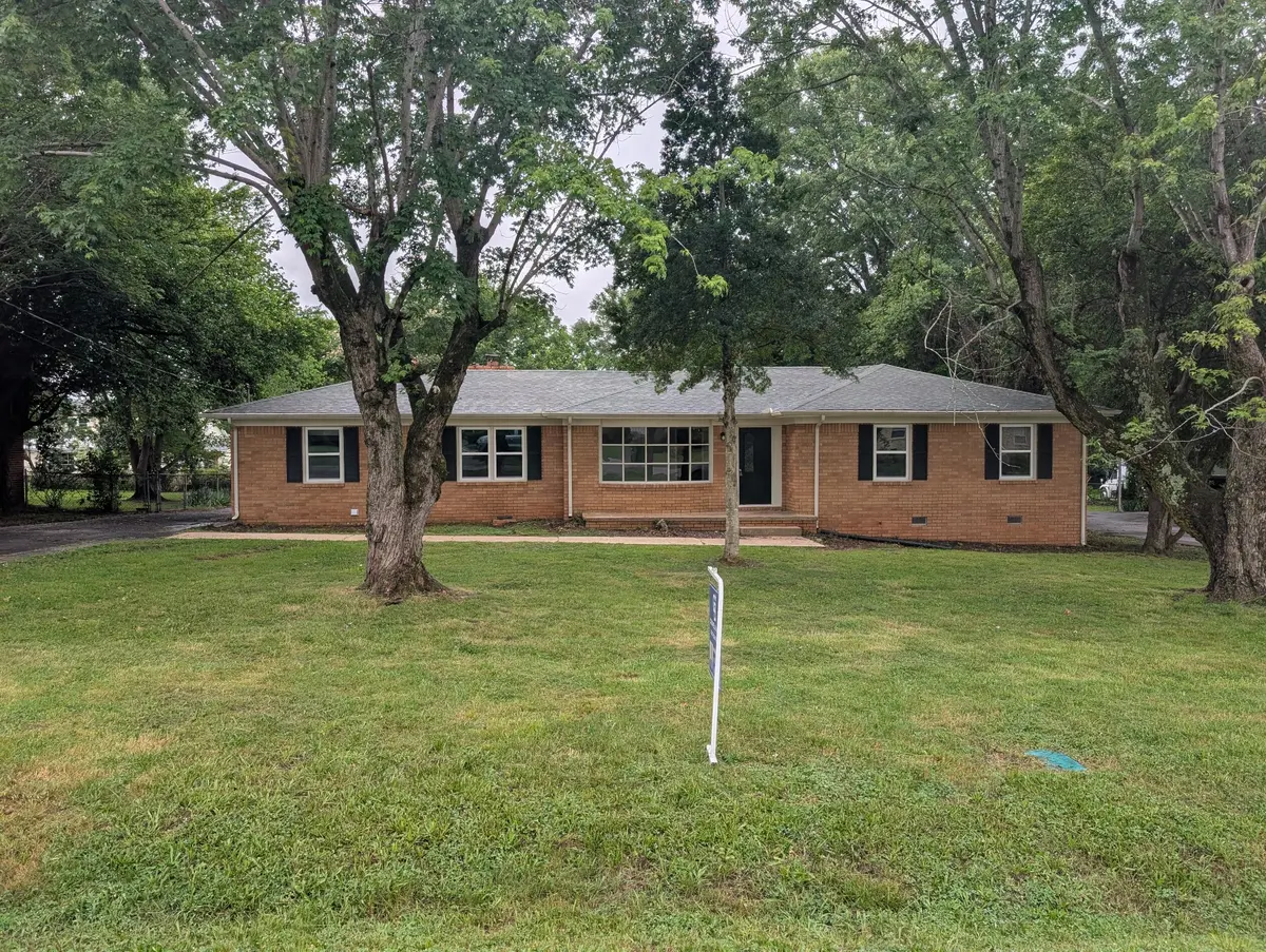 114 Bel Aire Dr, Winchester, TN 37398