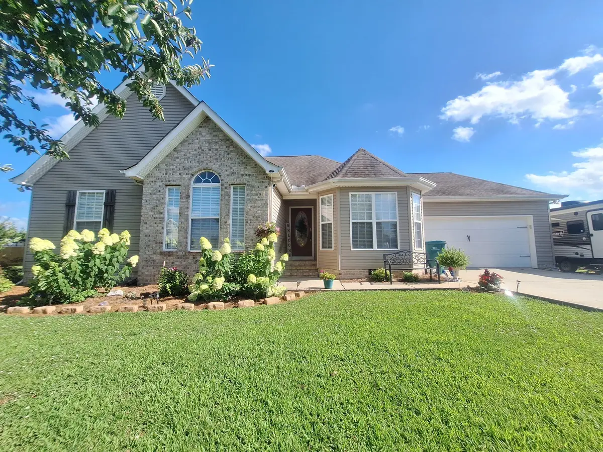 131 Charlotte Dr, Winchester, TN 37398