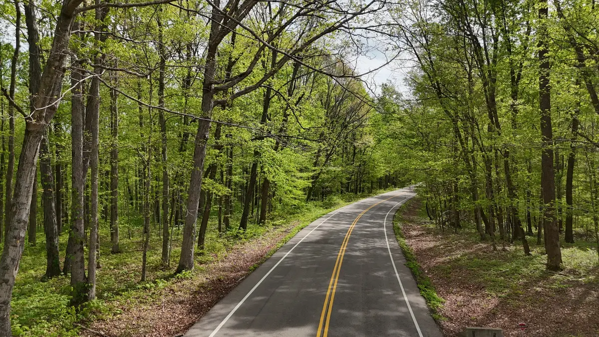 2 Greenbrier Rd, Franklin, TN 37064