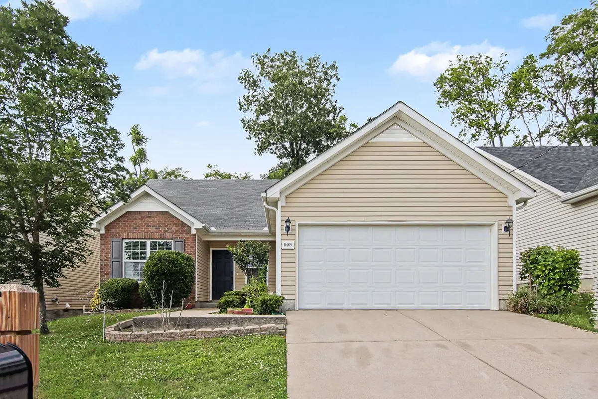 8469 Lawson Dr, Antioch, TN 37013