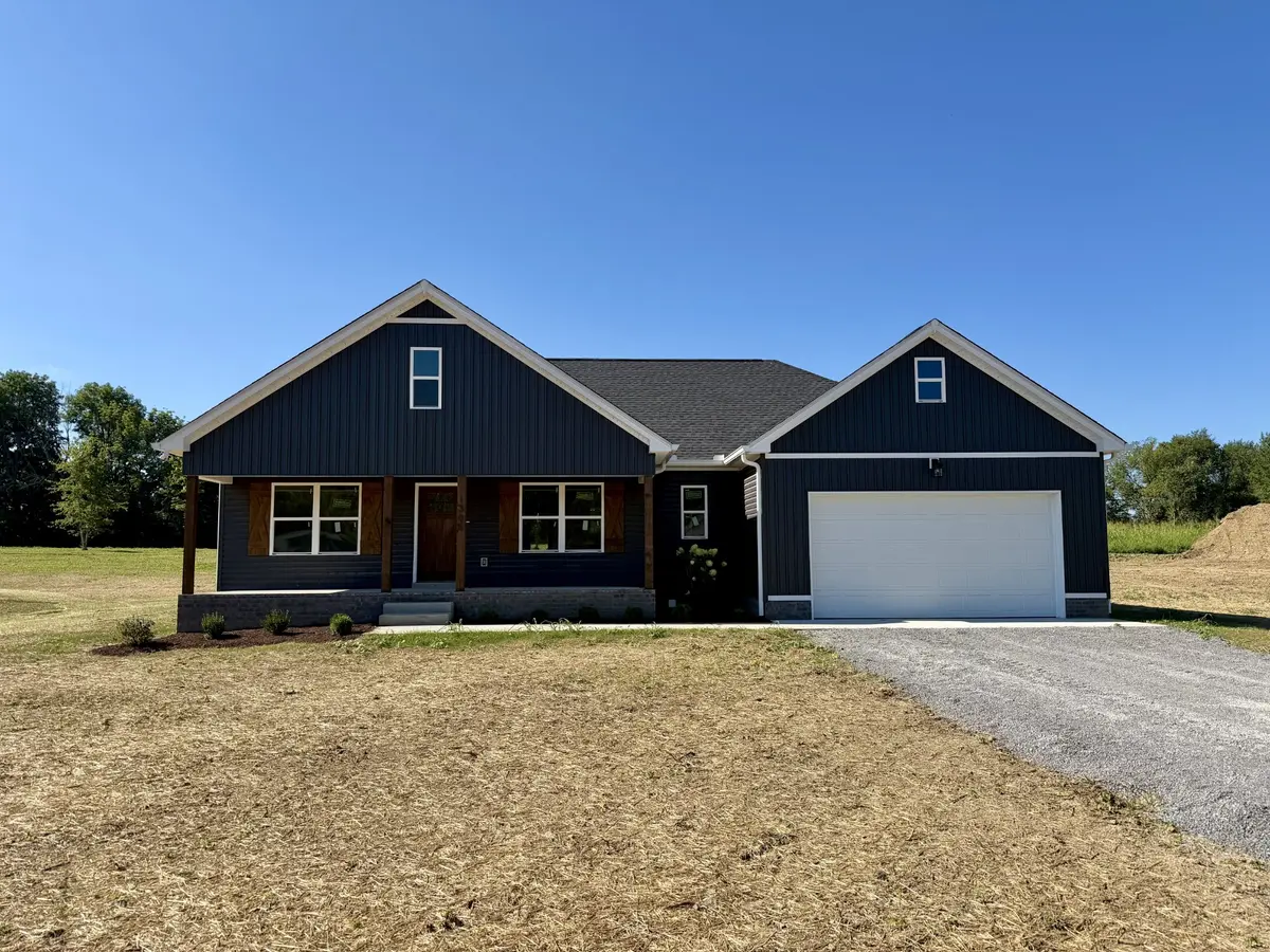 1305 Vickie Ln, Portland, TN 37148