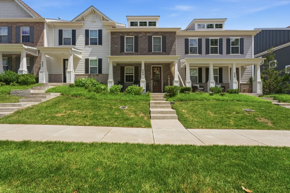 384 Hammock Ln, Spring Hill, TN 37174