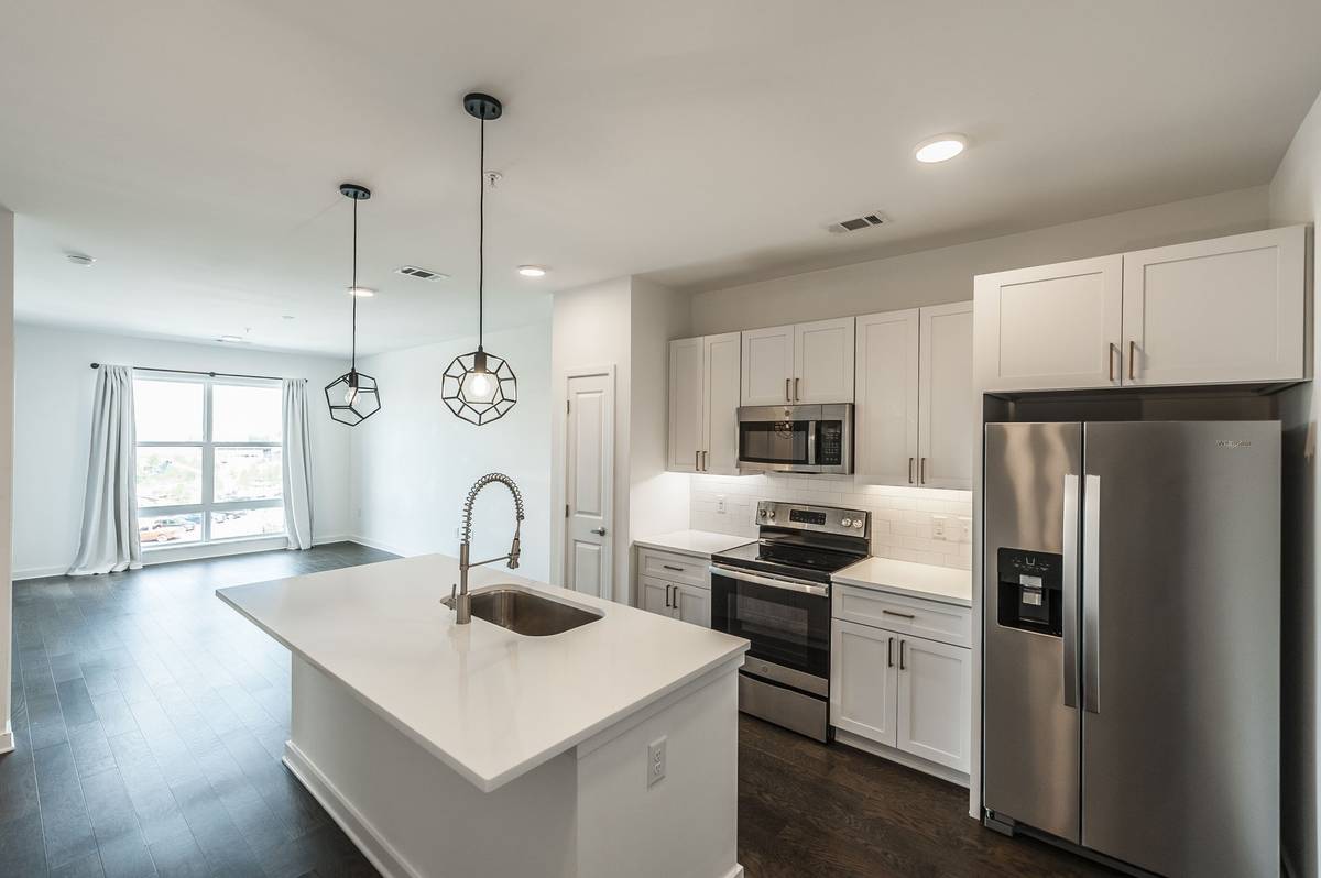 1677 54th Ave #N #438, Nashville, TN 37209