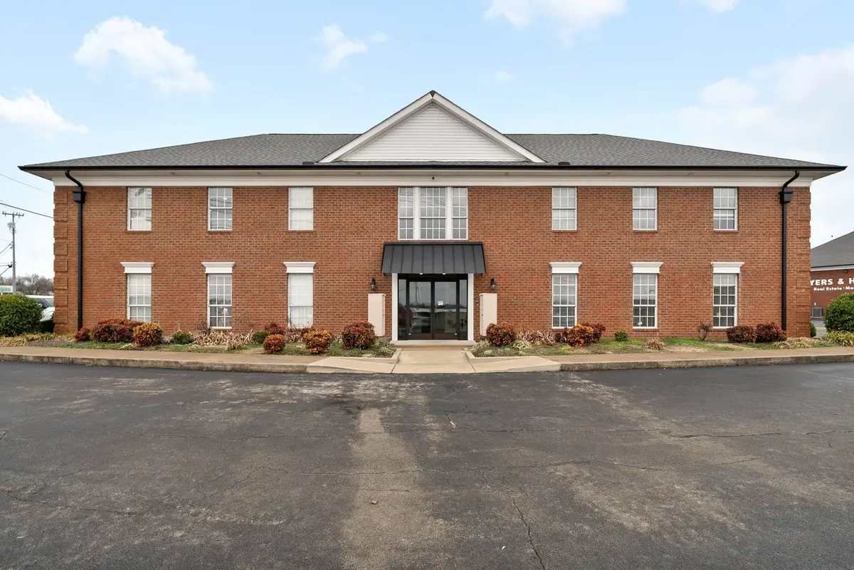 1800 Business Park Dr #106, Clarksville, TN 37040