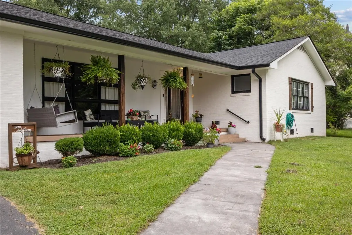 4273 Main St #W, Erin, TN 37061