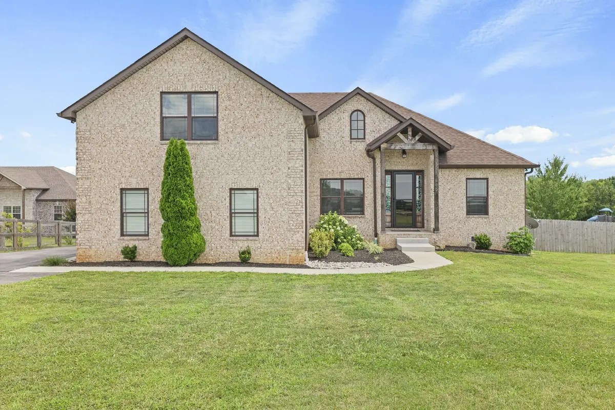 645 Jackson Rd, Portland, TN 37148