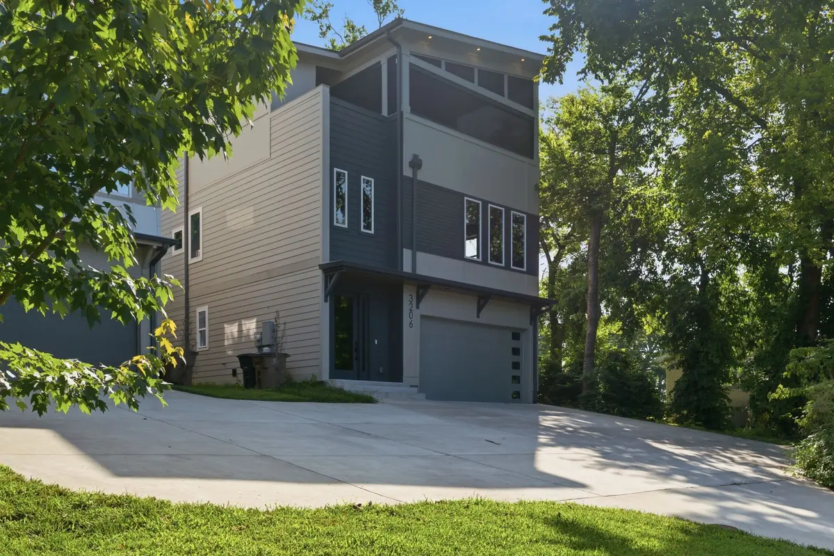 3206 Lincoln Ave, Nashville, TN 37218
