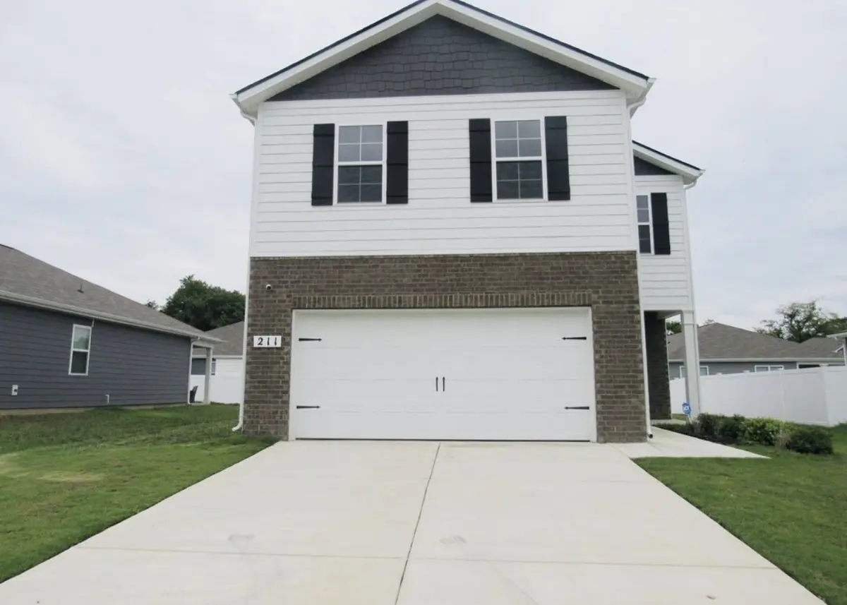 211 River Forest Dr, Chapel Hill, TN 37034