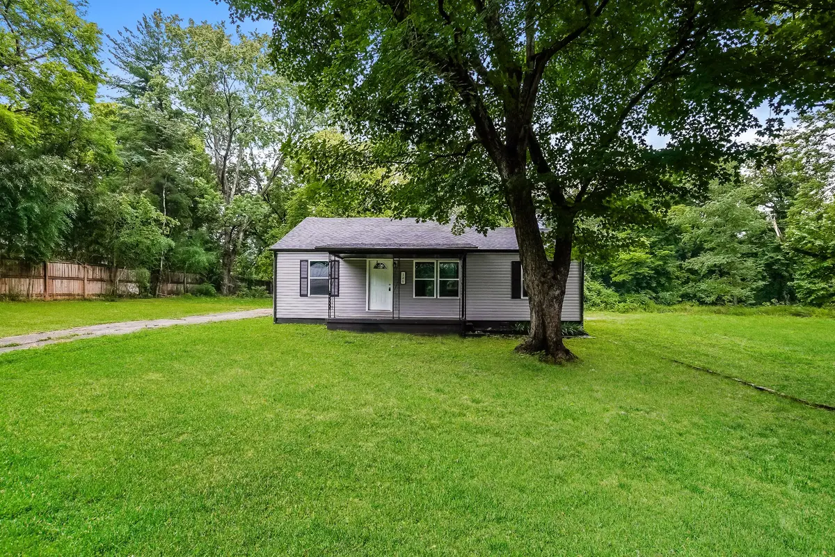 120 White St, Hopkinsville, KY 42240