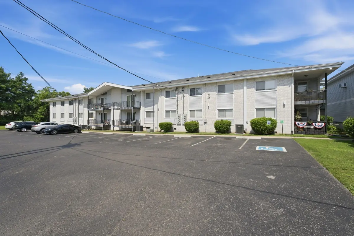 613 Hillsboro Rd #D28, Franklin, TN 37064