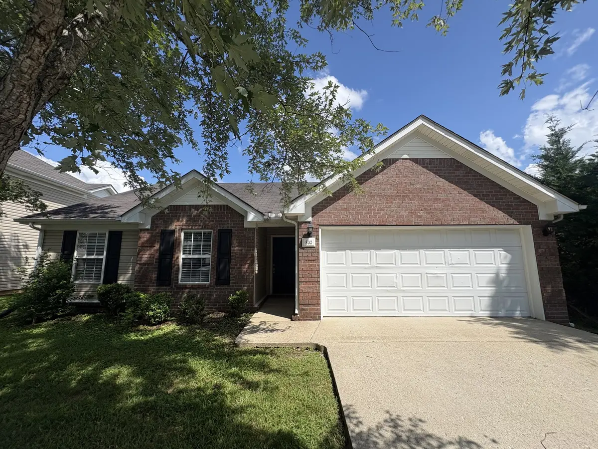 832 Kanatak Ln, Murfreesboro, TN 37128