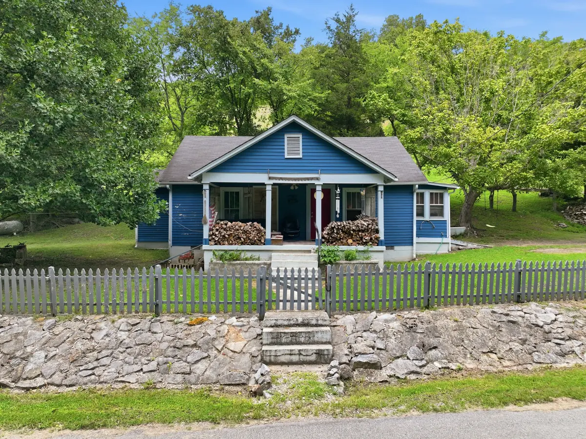 89 Conditt Hollow Rd, Elmwood, TN 38560