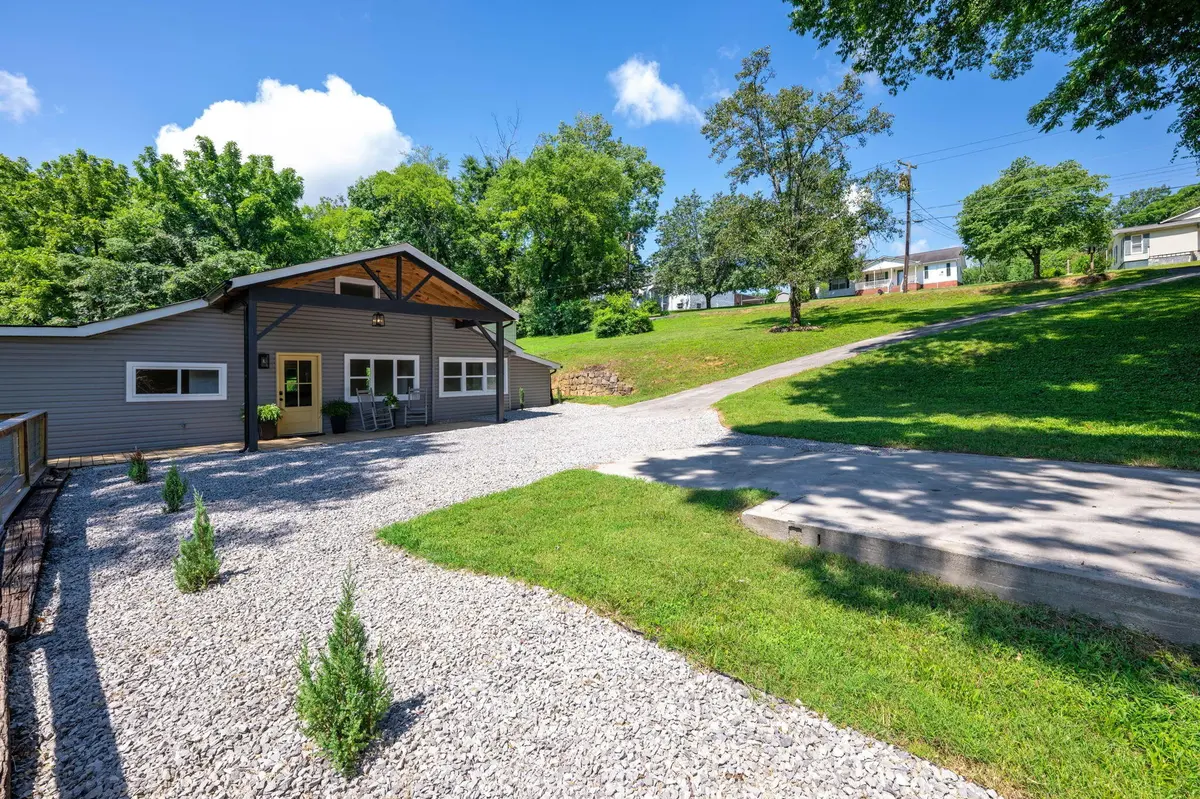 954 Beason Drive, Chattanooga, TN 37405