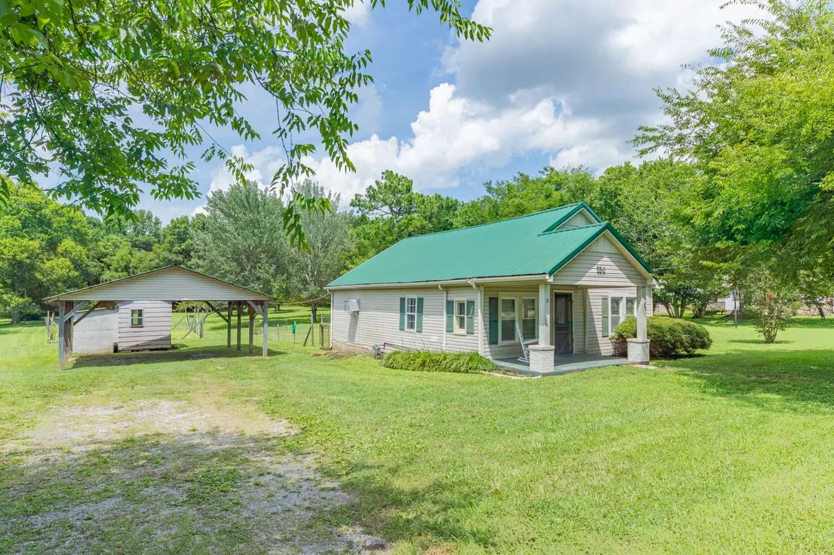 330 Holly Grove Rd, Lewisburg, TN 37091