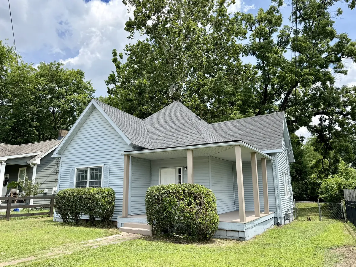 909 N 2nd St, Nashville, TN 37207