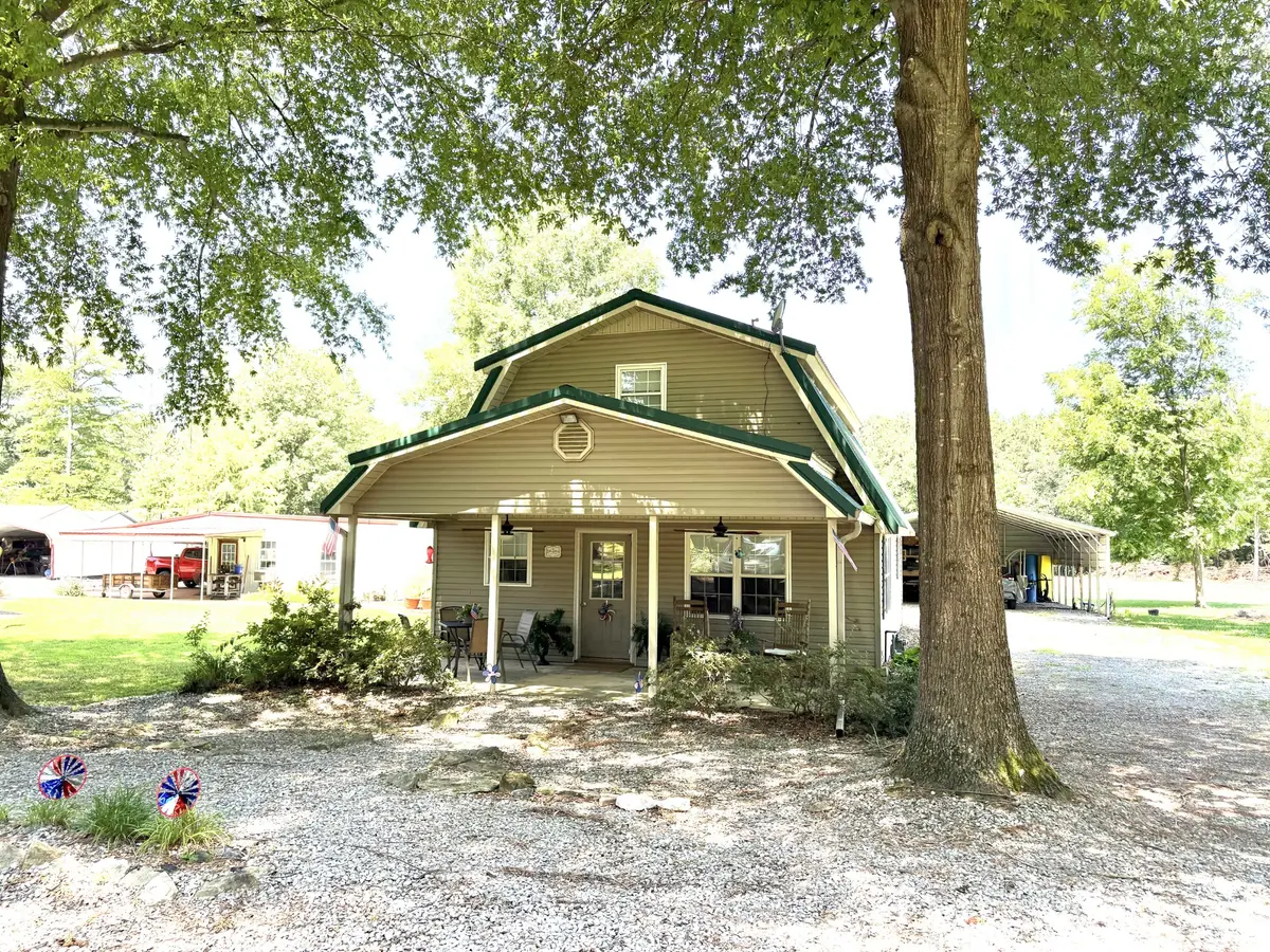 104 Rickman Dr, Springville, TN 38256