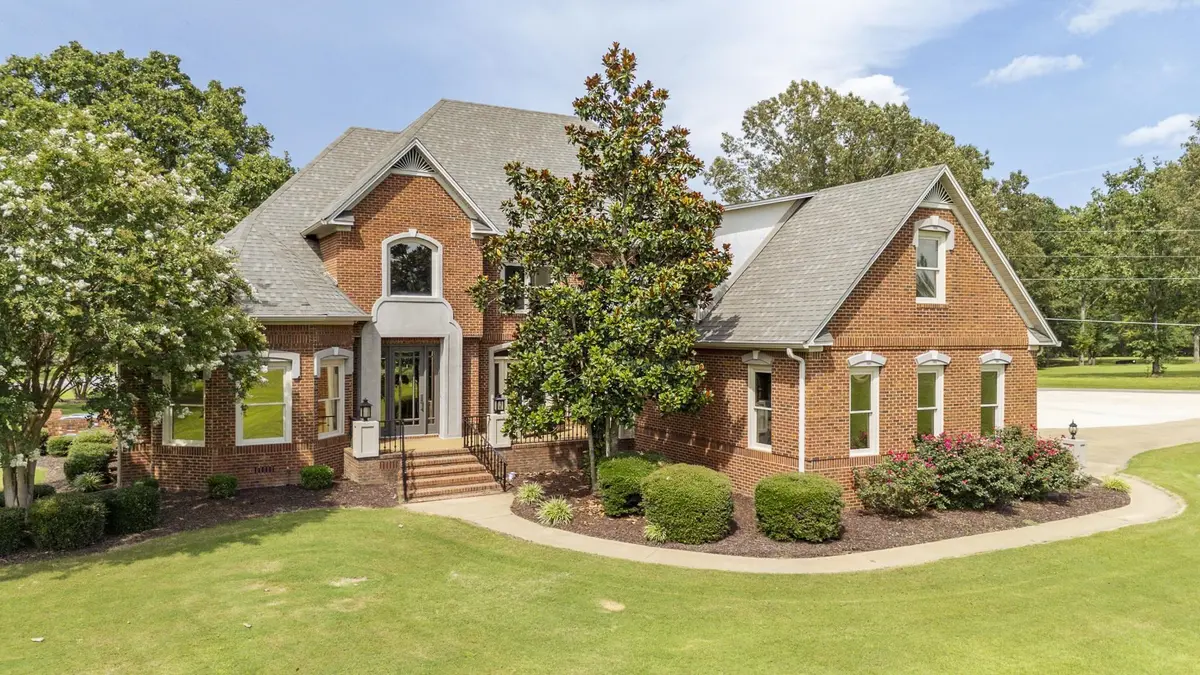 245 NELLIE LN, Savannah, TN 38372
