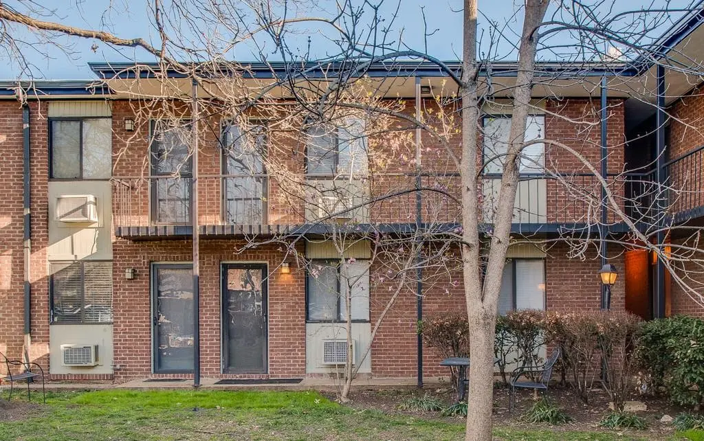 2134 Fairfax Ave #D1, Nashville, TN 37212