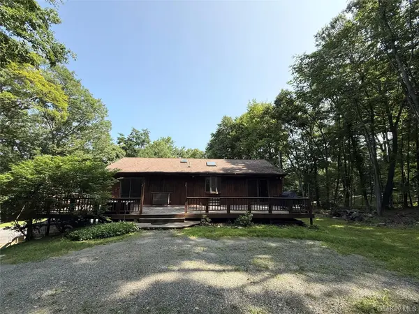 1095 Route 292, Holmes, NY 12531