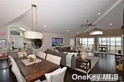 1051 Oceanfront #7, Long Beach, NY 11561