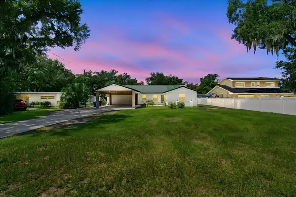 2219 NEW JERSEY RD, Lakeland, FL 33803