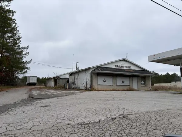 2855 Woodlawn Rd, Woodlawn, TN 37191