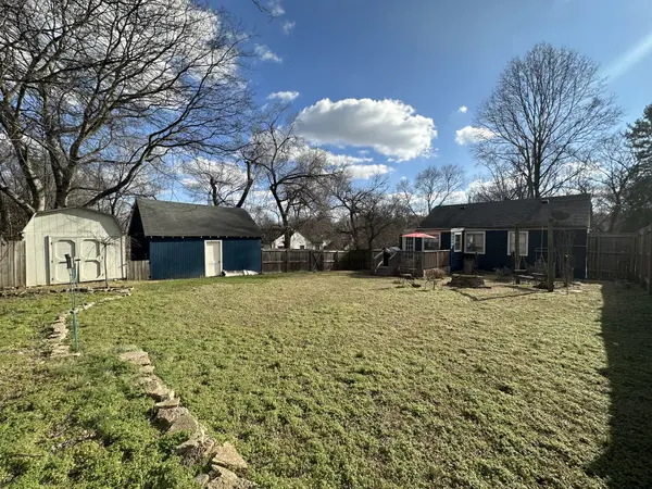 813 Gwynn Dr, Nashville, TN 37216