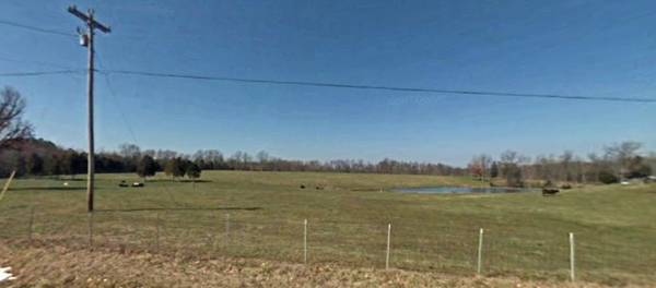 5088 Old Marion Rd, Cunningham, TN 37052