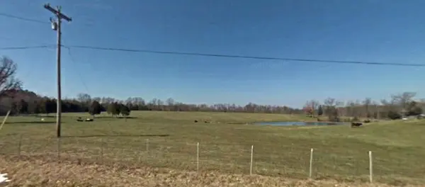 5088 Old Marion Rd, Cunningham, TN 37052