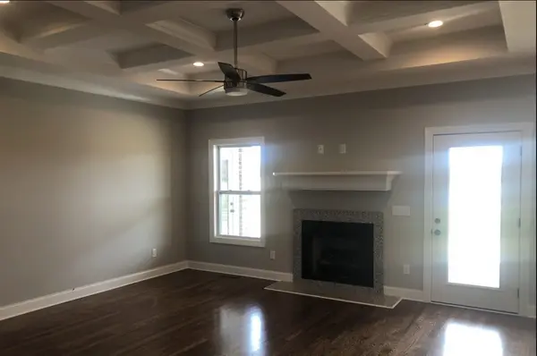 1020 Harness Cir, Gallatin, TN 37066