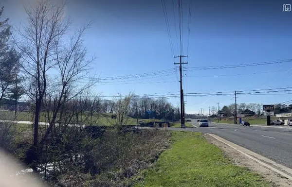 481 W Broad St, Smithville, TN 37166